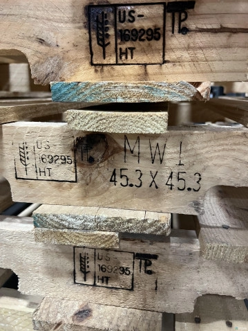 Wood Pallets For Sale: Grade A Reconditioned 45x45 4-way Heat Treated Utah In Utah - image 1 Wood Pallets For Sale: Grade A Reconditioned 45x45 4-way Heat Treated Utah In Utah - image 1