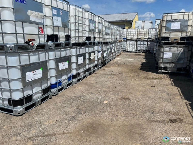 IBC Totes For Sale: Used 275 Gallon IBC Totes Non Food Grade New York In New York - image 1 IBC Totes For Sale: Used 275 Gallon IBC Totes Non Food Grade New York In New York - image 1
