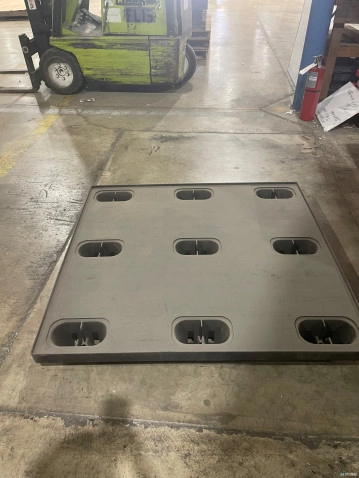 Plastic Pallets For Sale: Refurbished 48x45x5 Black Plastic Nestable Pallets Indiana In Indiana - image 1 Plastic Pallets For Sale: Refurbished 48x45x5 Black Plastic Nestable Pallets Indiana In Indiana - image 1