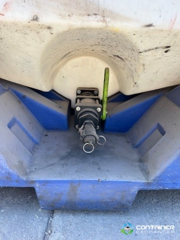 IBC Totes For Sale: Used 275 Gallon AVENGER IBC Tote Non Food Grade Ohio In Ohio - image 2 IBC Totes For Sale: Used 275 Gallon AVENGER IBC Tote Non Food Grade Ohio In Ohio - image 2