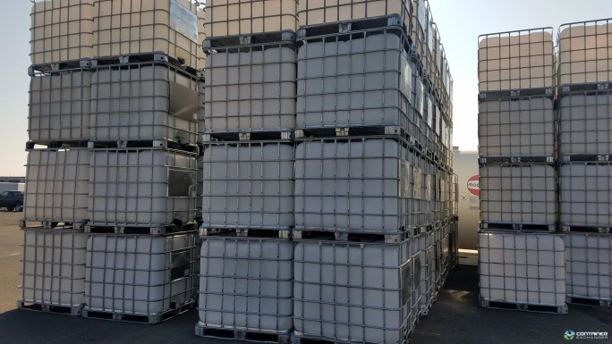 IBC Totes For Sale: Reconditioned 275 Gallon IBC Totes Cleaned and Pressure Tested Washington In Washington - image 1 IBC Totes For Sale: Reconditioned 275 Gallon IBC Totes Cleaned and Pressure Tested Washington In Washington - image 1
