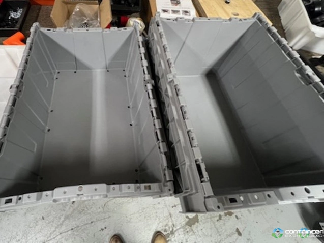 Stack & Nest Totes For Sale: New 21.75x15.25x12.2 Stack and Nest Totes Michigan In Michigan - image 2 Stack & Nest Totes For Sale: New 21.75x15.25x12.2 Stack and Nest Totes Michigan In Michigan - image 2