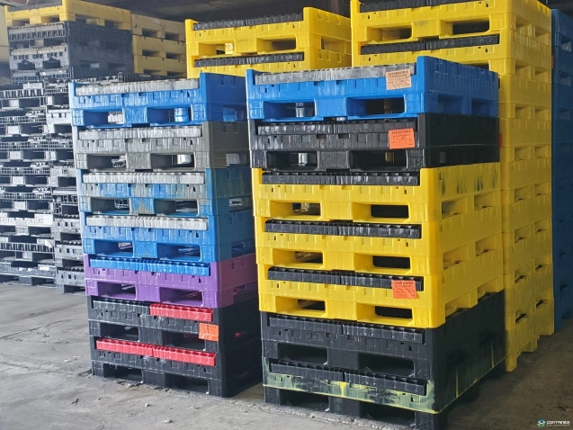 Pallet Containers For Sale: New Monoflo 45x48x34 Multicolored Collapsible Bulk Containers w. Drop Doors Ohio In Ohio - image 2 Pallet Containers For Sale: New Monoflo 45x48x34 Multicolored Collapsible Bulk Containers w. Drop Doors Ohio In Ohio - image 2