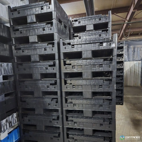 Pallet Containers For Sale: New 30x32x34 Collapsible Bulk Containers with 2 Drop Doors Ohio In Ohio - image 3 Pallet Containers For Sale: New 30x32x34 Collapsible Bulk Containers with 2 Drop Doors Ohio In Ohio - image 3