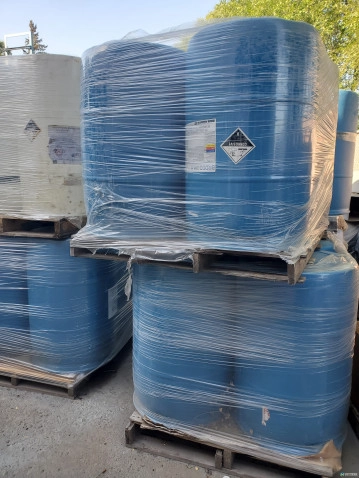 Drums For Sale: Used 55 Gallon Plastic Drums Non Food Grade Closed Head Minnesota In Minnesota - image 1 Drums For Sale: Used 55 Gallon Plastic Drums Non Food Grade Closed Head Minnesota In Minnesota - image 1
