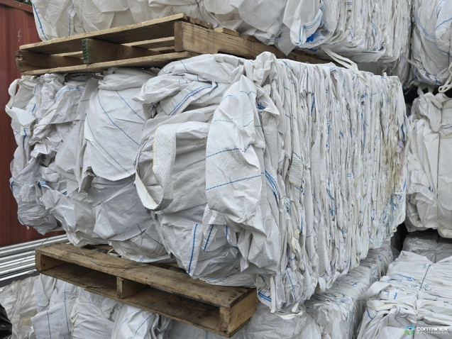 Bulk Bags - FIBC For Sale: Used 35x35x46 FIBC Bulk Bags Spout Top and Bottom California In California - image 2 Bulk Bags - FIBC For Sale: Used 35x35x46 FIBC Bulk Bags Spout Top and Bottom California In California - image 2