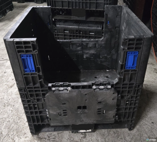 Pallet Containers For Sale: Refurbished Orbis 30x32x30 Collapsible Bulk Containers with 2 Drop Doors Ohio In Ohio - image 2 Pallet Containers For Sale: Refurbished Orbis 30x32x30 Collapsible Bulk Containers with 2 Drop Doors Ohio In Ohio - image 2