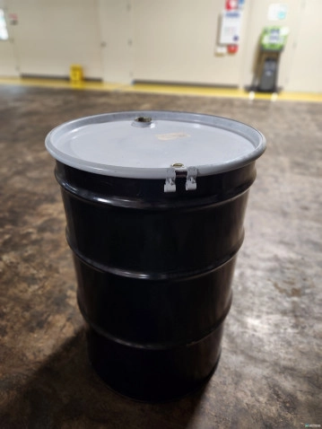 Drums For Sale: Like-New Food Grade 55-gallon Drums with Lids and Locking Ring Louisiana In Louisiana - image 2 Drums For Sale: Like-New Food Grade 55-gallon Drums with Lids and Locking Ring Louisiana In Louisiana - image 2