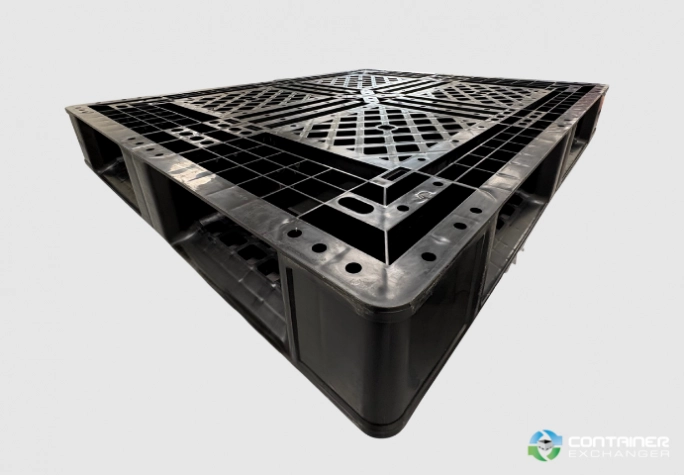 Plastic Pallets For Sale: Brand New 47.24x39.3 x4.72 Light Duty Plastic Pallet with Clearance Texas In Texas - image 3 Plastic Pallets For Sale: Brand New 47.24x39.3 x4.72 Light Duty Plastic Pallet with Clearance Texas In Texas - image 3