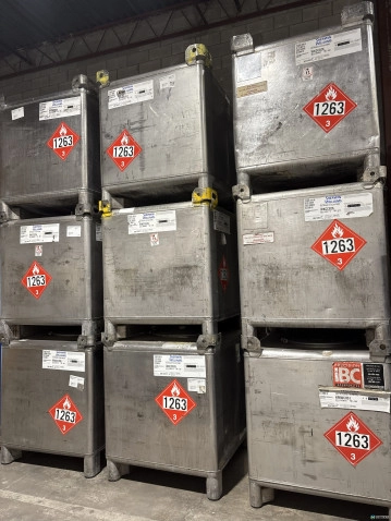 IBC Totes For Sale: Stainless Steel IBC Totes – 300 & 350 Gallon – UN Rated (1263) In Quebec - image 3 IBC Totes For Sale: Stainless Steel IBC Totes – 300 & 350 Gallon – UN Rated (1263) In Quebec - image 3