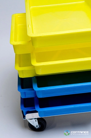 Food Totes & Trays For Sale: New 26x18x3 Food Totes Pennsylvania and Massachusetts In Pennsylvania - image 6 Food Totes & Trays For Sale: New 26x18x3 Food Totes Pennsylvania and Massachusetts In Pennsylvania - image 6