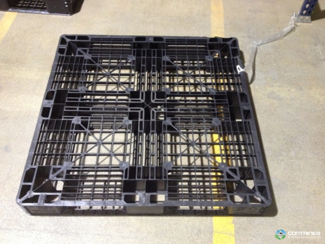 Plastic Pallets For Sale: Used 43 x 43 Plastic Pallets South Carolina In South Carolina - image 2 Plastic Pallets For Sale: Used 43 x 43 Plastic Pallets South Carolina In South Carolina - image 2
