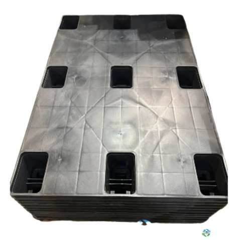 Plastic Pallets For Sale: Lightly Used 47.5 x 31.5 x 5.5 Plastic Pallets New York In New York - image 1 Plastic Pallets For Sale: Lightly Used 47.5 x 31.5 x 5.5 Plastic Pallets New York In New York - image 1