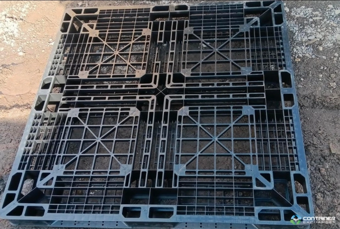 Plastic Pallets For Sale: New 43x43x2.5 Plastic Pallets Michigan In Michigan - image 3 Plastic Pallets For Sale: New 43x43x2.5 Plastic Pallets Michigan In Michigan - image 3