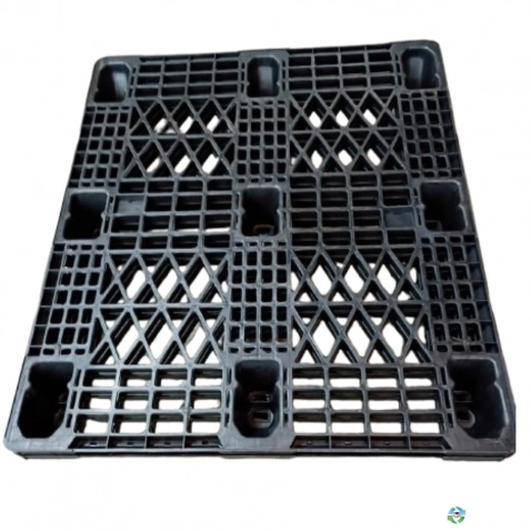 Plastic Pallets For Sale: Used 48x40x6 Plastic Pallets Texas In Kentucky - image 1 Plastic Pallets For Sale: Used 48x40x6 Plastic Pallets Texas In Kentucky - image 1