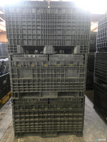Pallet Containers For Sale: Reconditioned 45x48x50 Pallet Container with 2 Drop Doors Ohio In Ohio - image 3 Pallet Containers For Sale: Reconditioned 45x48x50 Pallet Container with 2 Drop Doors Ohio In Ohio - image 3