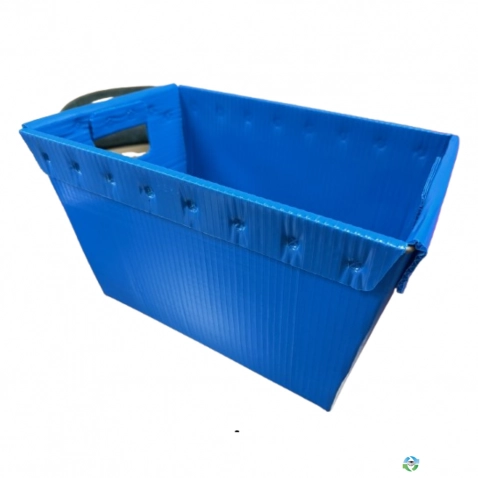 Stack & Nest Totes For Sale: New 17" x 11.125" x 10.25" Blue Nesting Totes Tennessee and Minnesota In Tennessee - image 1 Stack & Nest Totes For Sale: New 17" x 11.125" x 10.25" Blue Nesting Totes Tennessee and Minnesota In Tennessee - image 1