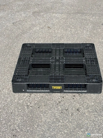 Plastic Pallets For Sale: Refurbished 43X43X6 Plastic Pallet Ontario In Ontario - image 3 Plastic Pallets For Sale: Refurbished 43X43X6 Plastic Pallet Ontario In Ontario - image 3