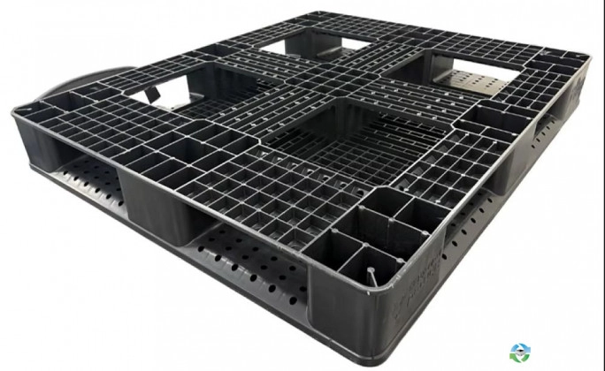 Plastic Pallets For Sale: New 48x40x6 Heavy Duty Plastic Pallet with 4 Way Entry Texas In Texas - image 2 Plastic Pallets For Sale: New 48x40x6 Heavy Duty Plastic Pallet with 4 Way Entry Texas In Texas - image 2