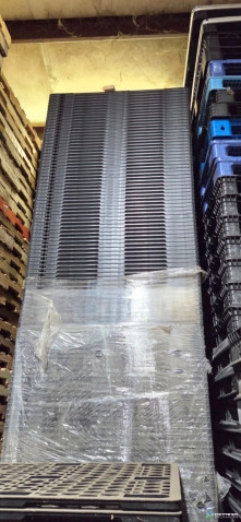 Plastic Pallets For Sale: Used 48 x 40 x 5 Nestable Plastic Pallets Kentucky In Kentucky - image 3 Plastic Pallets For Sale: Used 48 x 40 x 5 Nestable Plastic Pallets Kentucky In Kentucky - image 3
