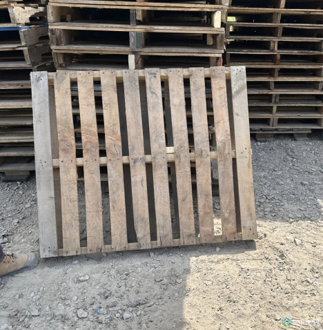 Wood Pallets For Sale: Used 48x40x4.5 Wooden Pallet Illinois In Illinois - image 2 Wood Pallets For Sale: Used 48x40x4.5 Wooden Pallet Illinois In Illinois - image 2