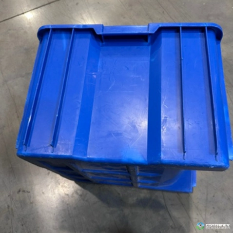 Stacking Totes For Sale: Used 17.5x16.5 x12.5 Giant Plastic Stackable Bins Utah In Utah - image 3 Stacking Totes For Sale: Used 17.5x16.5 x12.5 Giant Plastic Stackable Bins Utah In Utah - image 3