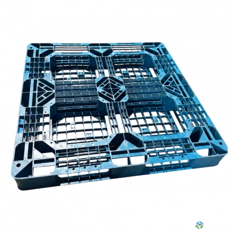 Plastic Pallets For Sale: Used 43x43x5 Blue Plastic Pallets Indiana In Indiana - image 1 Plastic Pallets For Sale: Used 43x43x5 Blue Plastic Pallets Indiana In Indiana - image 1