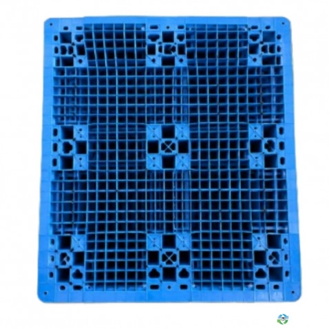Plastic Pallets For Sale: Used 48x42x6 Stackable Plastic Pallets Michigan In Michigan - image 1 Plastic Pallets For Sale: Used 48x42x6 Stackable Plastic Pallets Michigan In Michigan - image 1