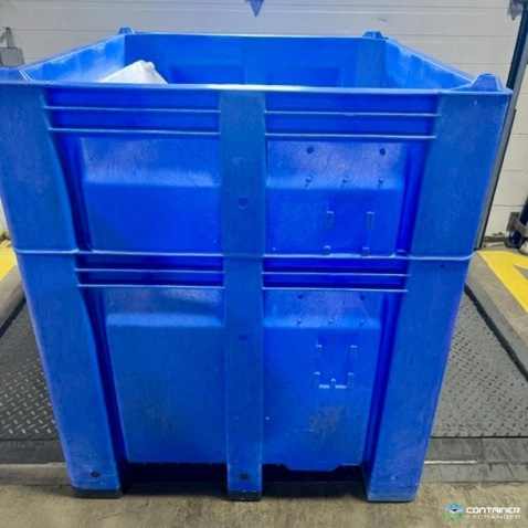 Pallet Containers For Sale: Used 48x40x46 Pallet Containers with Lids Ontario In Ontario - image 3 Pallet Containers For Sale: Used 48x40x46 Pallet Containers with Lids Ontario In Ontario - image 3