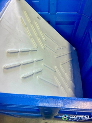 Pallet Containers For Sale: Used 48x40x46 Pallet Containers with Lids Ontario In Ontario - image 4 Pallet Containers For Sale: Used 48x40x46 Pallet Containers with Lids Ontario In Ontario - image 4