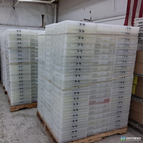 Stacking Totes For Sale: Used 17x14x11 Collapsible Clear Plastic Totes with Lids Ohio In Ohio - image 5 Stacking Totes For Sale: Used 17x14x11 Collapsible Clear Plastic Totes with Lids Ohio In Ohio - image 5