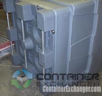 Pallet Containers For Sale: New 48x44x45 Rotatable Bulk Containers FDA Approved In Indiana - image 2