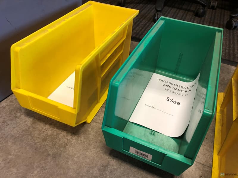 Stacking Totes For Sale: USED QUS265 ULTRA STACK AND HANG BIN TX In Texas - image 1 Stacking Totes For Sale: USED QUS265 ULTRA STACK AND HANG BIN TX In Texas - image 1