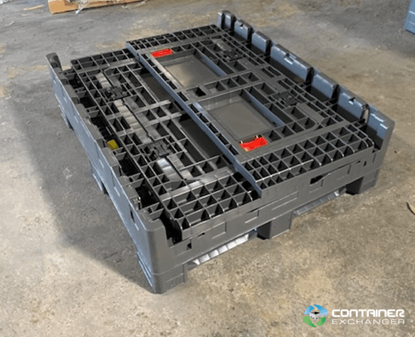 Pallet Containers For Sale: New Monoflo 40x48x34 Collapsible Bulk Containers- 2 Drop Doors In Mississippi - image  3 Pallet Containers For Sale: New Monoflo 40x48x34 Collapsible Bulk Containers- 2 Drop Doors In Mississippi - image  3