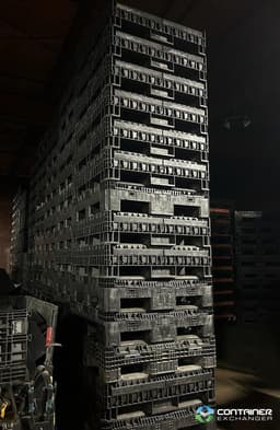 Pallet Containers For Sale: Used 45x48x34 Collapsible Bulk Containers w. Drop Doors - Mixed Colors South Carolina In South Carolina - image  4 Pallet Containers For Sale: Used 45x48x34 Collapsible Bulk Containers w. Drop Doors - Mixed Colors South Carolina In South Carolina - image  4