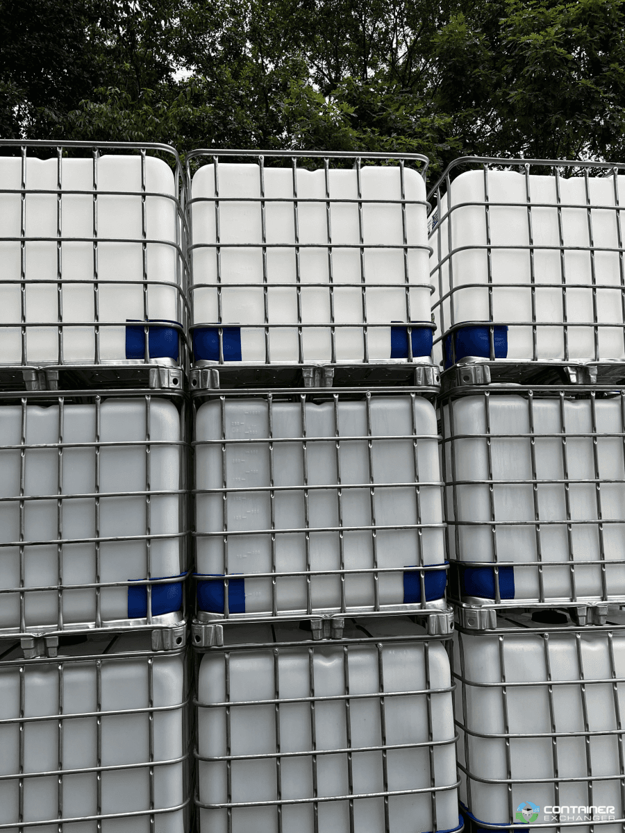 IBC Totes For Sale: Refurbished 275 Gallon IBC Totes CLEAN Previous Food Grade Georgia In Georgia - image  2 IBC Totes For Sale: Refurbished 275 Gallon IBC Totes CLEAN Previous Food Grade Georgia In Georgia - image  2