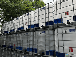 IBC Totes For Sale: Refurbished 275 Gallon IBC Totes CLEAN Previous Food Grade Georgia In Georgia - image  3 IBC Totes For Sale: Refurbished 275 Gallon IBC Totes CLEAN Previous Food Grade Georgia In Georgia - image  3