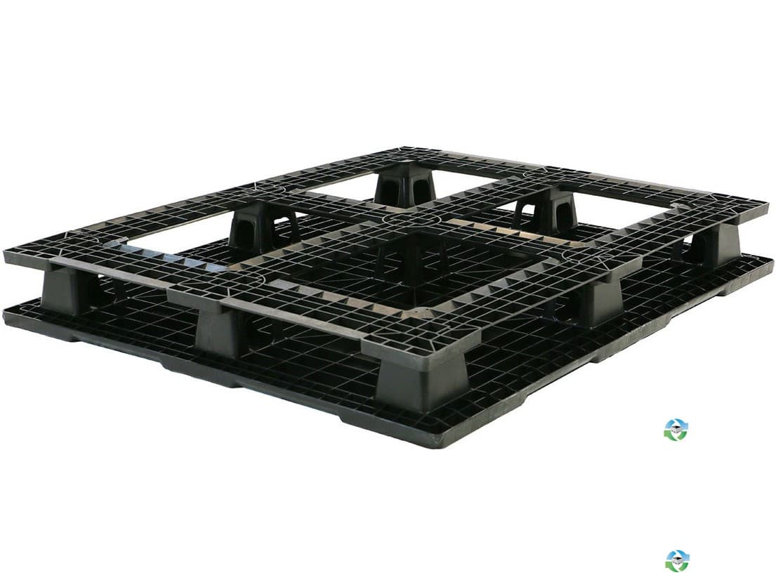 Plastic Pallets For Sale: New 48x40x5.9 Stackable Light Duty 6 Runner Plastic Pallets Michigan In Michigan - image  2 Plastic Pallets For Sale: New 48x40x5.9 Stackable Light Duty 6 Runner Plastic Pallets Michigan In Michigan - image  2