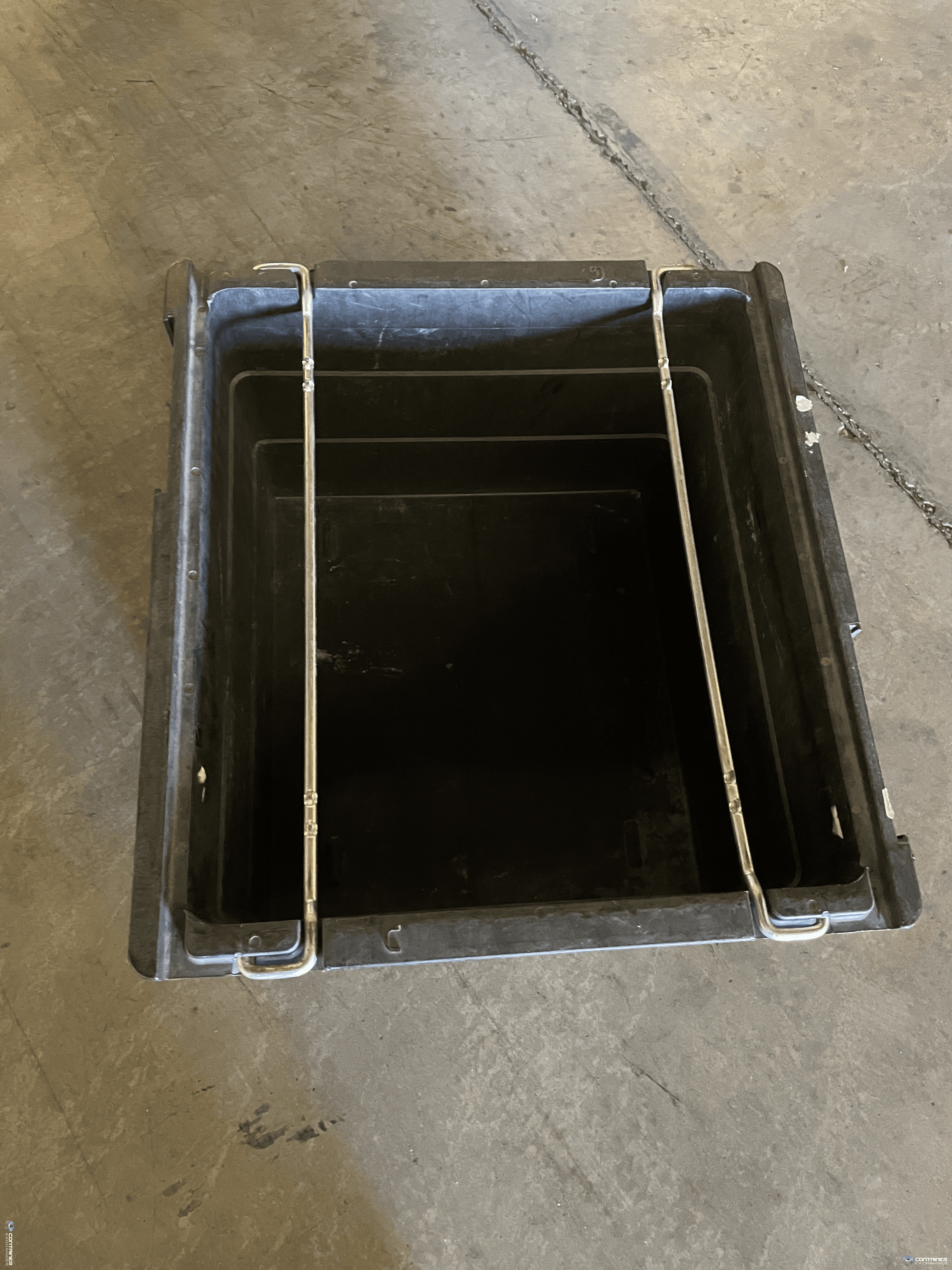 Stack & Nest Totes For Sale: Used 24x22x14 Stack and Nest Totes In Texas - image 1 Stack & Nest Totes For Sale: Used 24x22x14 Stack and Nest Totes In Texas - image 1