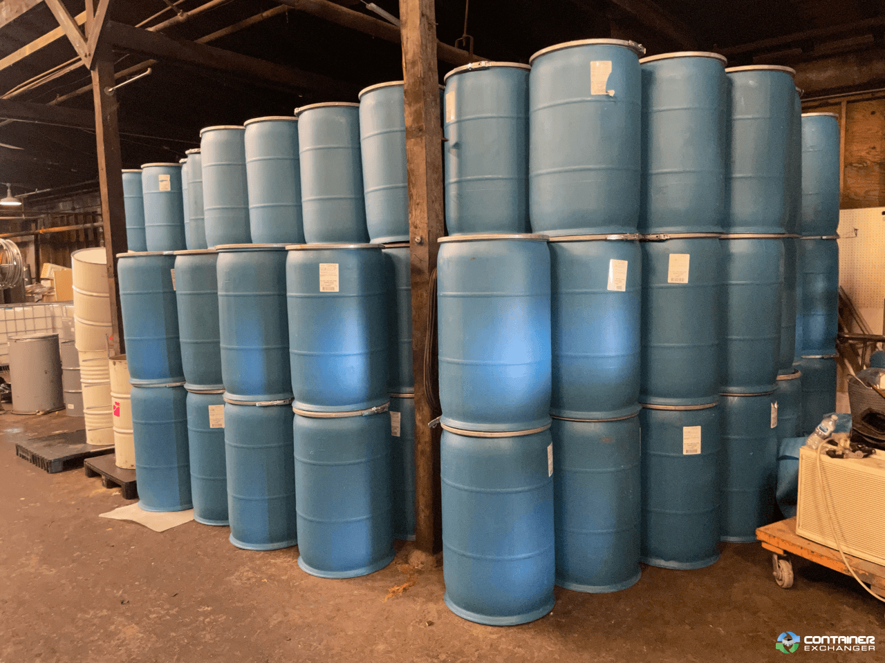Drums For Sale: Used Open Top with Lever Lockable 55 Gallon Plastic  Barrels HDPE UN Rated Previous Food Grade In Texas - image  3 Drums For Sale: Used Open Top with Lever Lockable 55 Gallon Plastic  Barrels HDPE UN Rated Previous Food Grade In Texas - image  3
