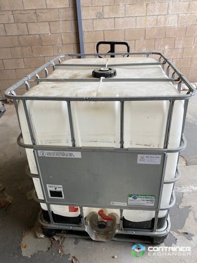 IBC Totes For Sale: Used  275 Gallons IBC Totes Previous Food Grade In California - image 1