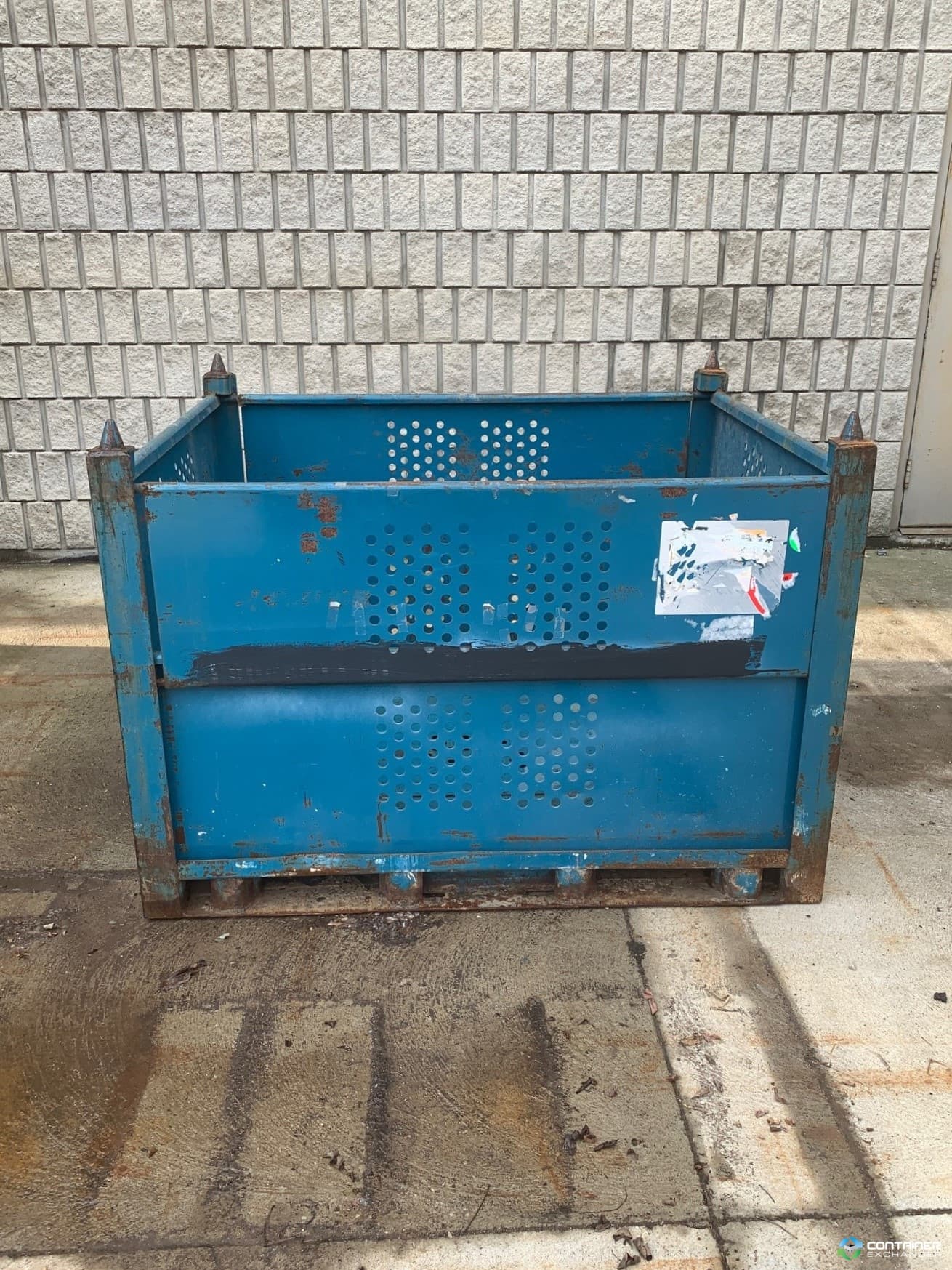 Metal Bins For Sale: Used 54x44x39 Rigid Metal Bins 2 Drop Gates Ontario In Ontario - image  3 Metal Bins For Sale: Used 54x44x39 Rigid Metal Bins 2 Drop Gates Ontario In Ontario - image  3