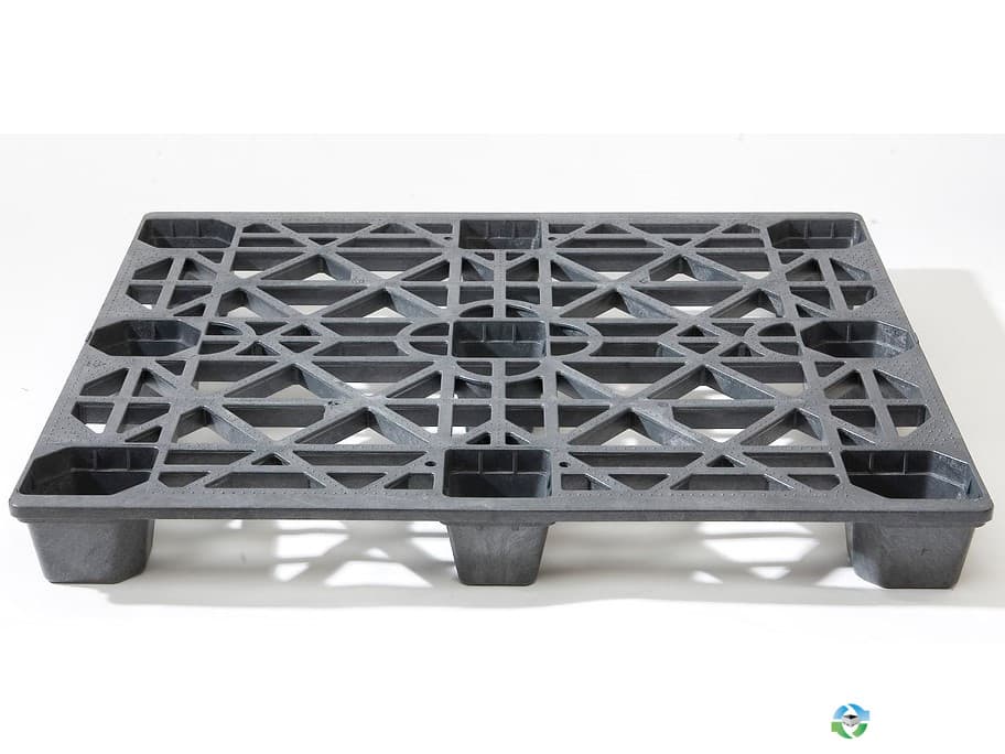 Plastic Pallets For Sale: New 48x42x5.5 Mesh Top Deck Nestable Plastic Pallets Texas In Texas - image  2 Plastic Pallets For Sale: New 48x42x5.5 Mesh Top Deck Nestable Plastic Pallets Texas In Texas - image  2