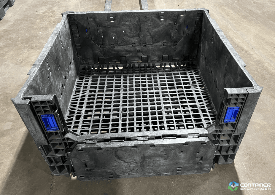 Pallet Containers For Sale: Used 45x48x25 Collapsible Bulk Containers Michigan In Michigan - image 3 Pallet Containers For Sale: Used 45x48x25 Collapsible Bulk Containers Michigan In Michigan - image 3