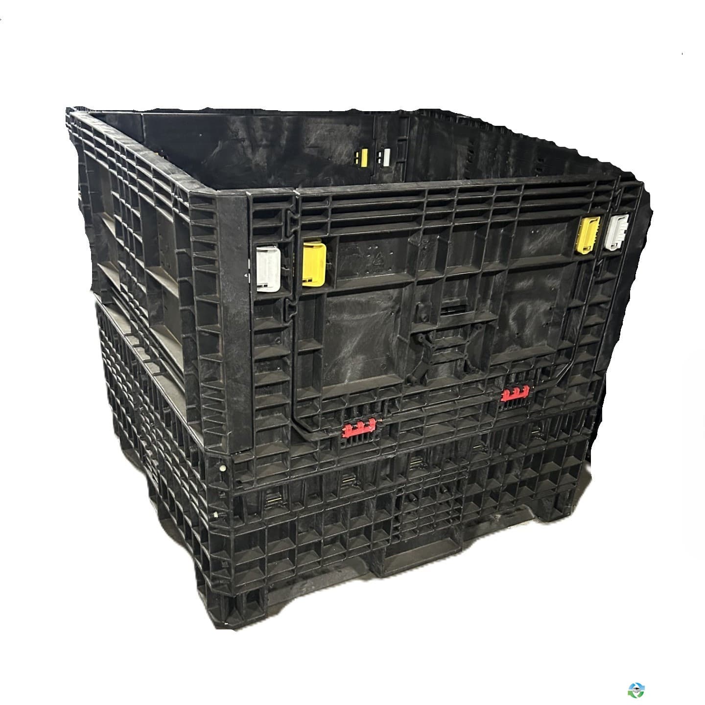 Pallet Containers For Sale: Used 45x48x42 Collapsible Bulk Containers with Drop Doors South Carolina In South Carolina - image 1 Pallet Containers For Sale: Used 45x48x42 Collapsible Bulk Containers with Drop Doors South Carolina In South Carolina - image 1
