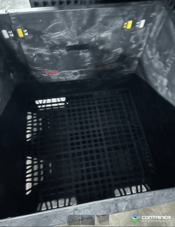 Pallet Containers For Sale: Used 45x48x42 Collapsible Bulk Containers with Drop Doors South Carolina In South Carolina - image 2 Pallet Containers For Sale: Used 45x48x42 Collapsible Bulk Containers with Drop Doors South Carolina In South Carolina - image 2