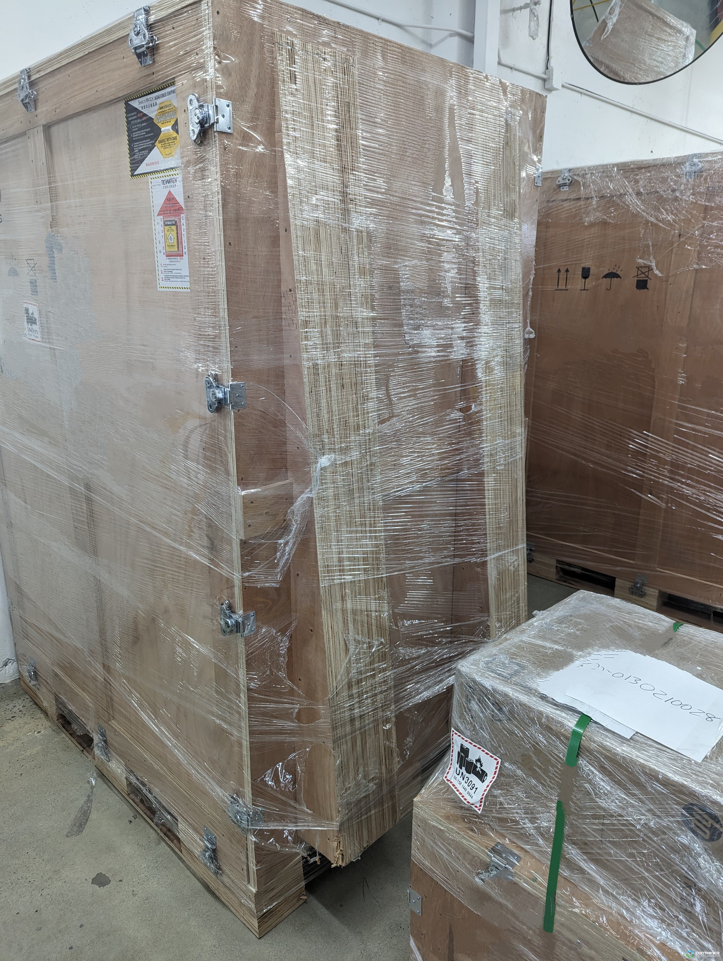 Wood Crates For Sale: Used 66x40x71 Heavy Duty Wood Shipping Crate With Ramps California In California - image 2 Wood Crates For Sale: Used 66x40x71 Heavy Duty Wood Shipping Crate With Ramps California In California - image 2