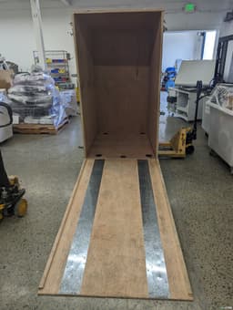 Wood Crates For Sale: Used 66x40x71 Heavy Duty Wood Shipping Crate With Ramps California In California - image 3 Wood Crates For Sale: Used 66x40x71 Heavy Duty Wood Shipping Crate With Ramps California In California - image 3