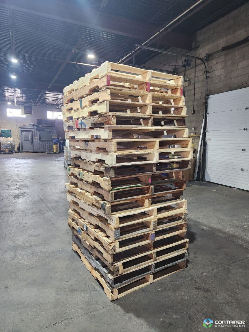 Wood Pallets For Sale: Refurbished 40x48 4 Way Stringer Wooden Pallets Ontario In Ontario - image 2 Wood Pallets For Sale: Refurbished 40x48 4 Way Stringer Wooden Pallets Ontario In Ontario - image 2