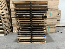 Wood Pallets For Sale: Refurbished 48x40x5 B-Grade Stringer Pallets Ontario In Ontario - image  1 Wood Pallets For Sale: Refurbished 48x40x5 B-Grade Stringer Pallets Ontario In Ontario - image  1